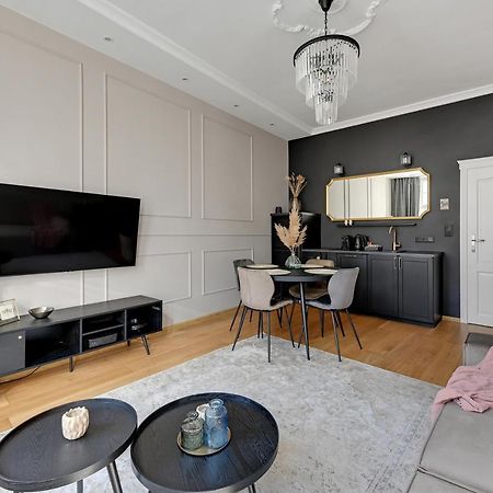 Old Town Ogarna IV Glamour By Downtown Apartments Danzica Esterno foto