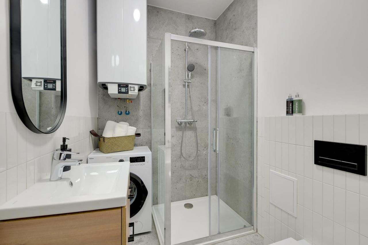 Old Town Ogarna IV Glamour By Downtown Apartments Danzica Esterno foto